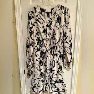 White House Black Market Long Sleeve Dress